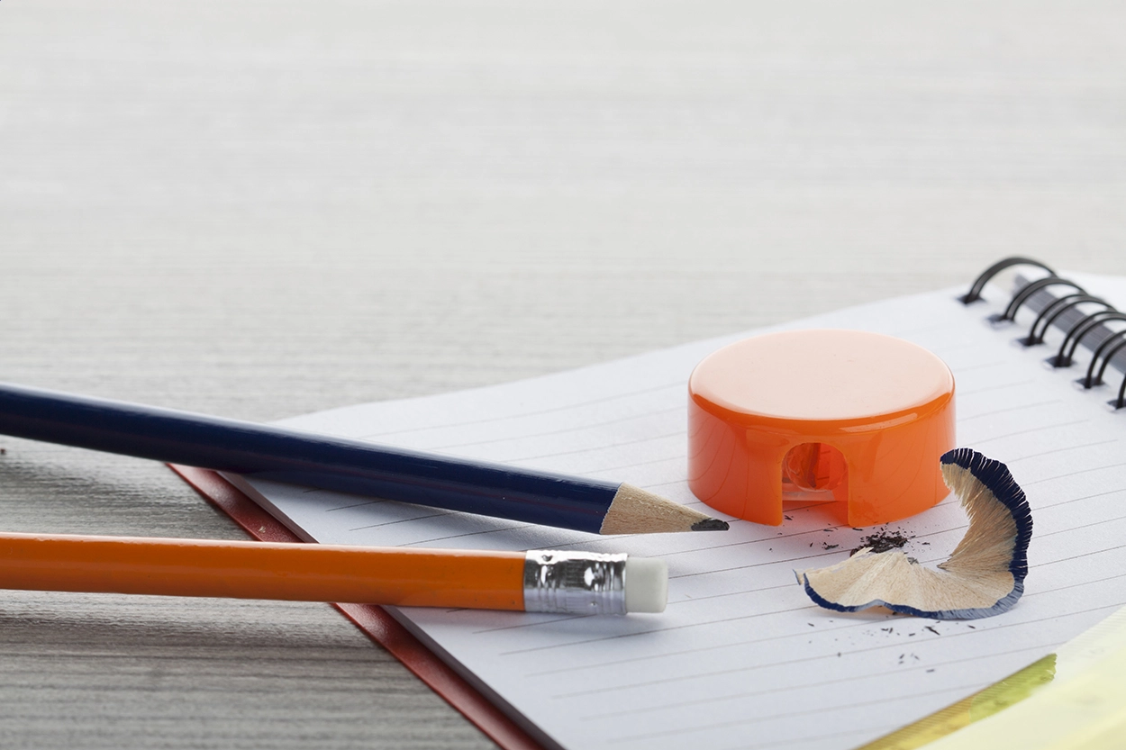 Immagine Spiked tempera matite