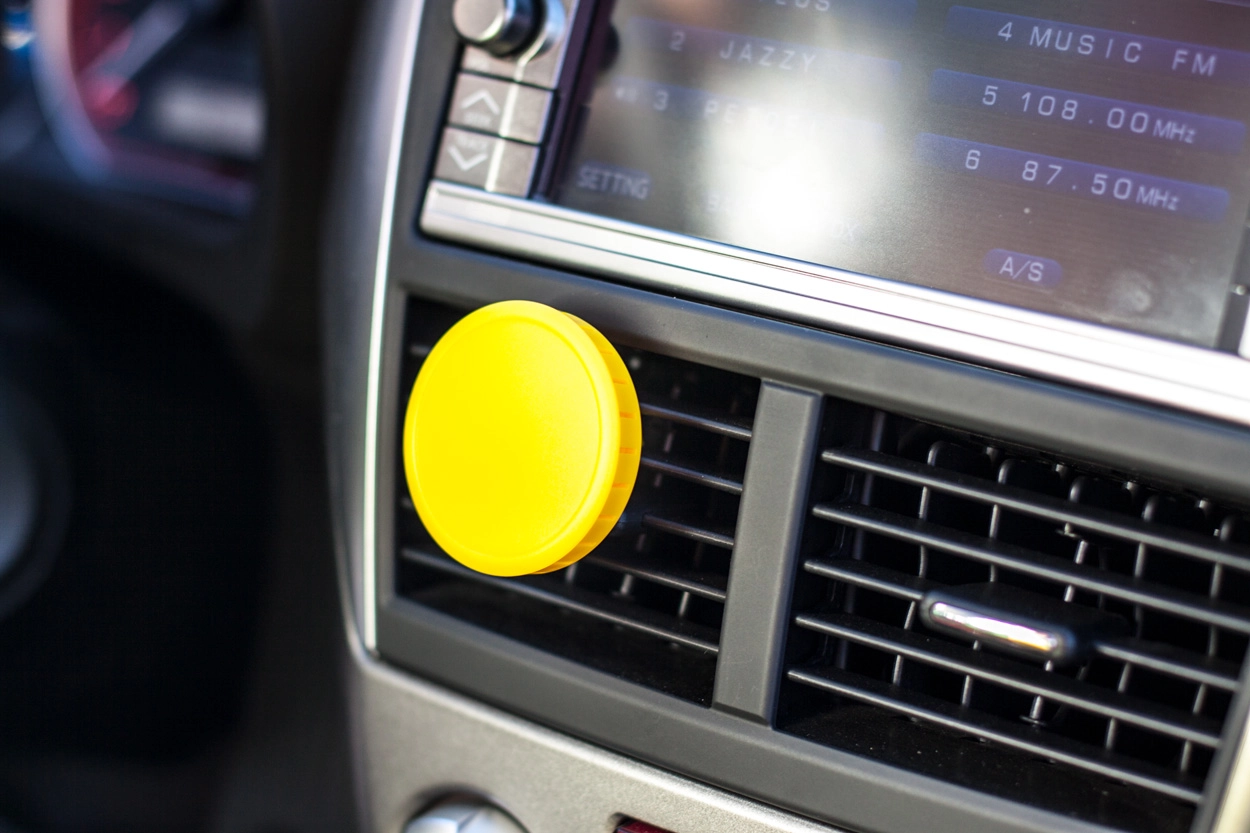 Immagine Roshen deodorante auto