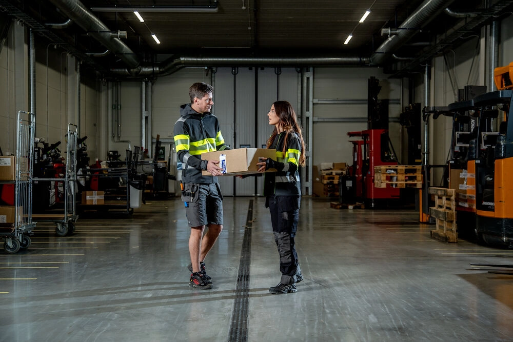 Immagine 3521 BERMUDA STRETCH MULTITASCHE