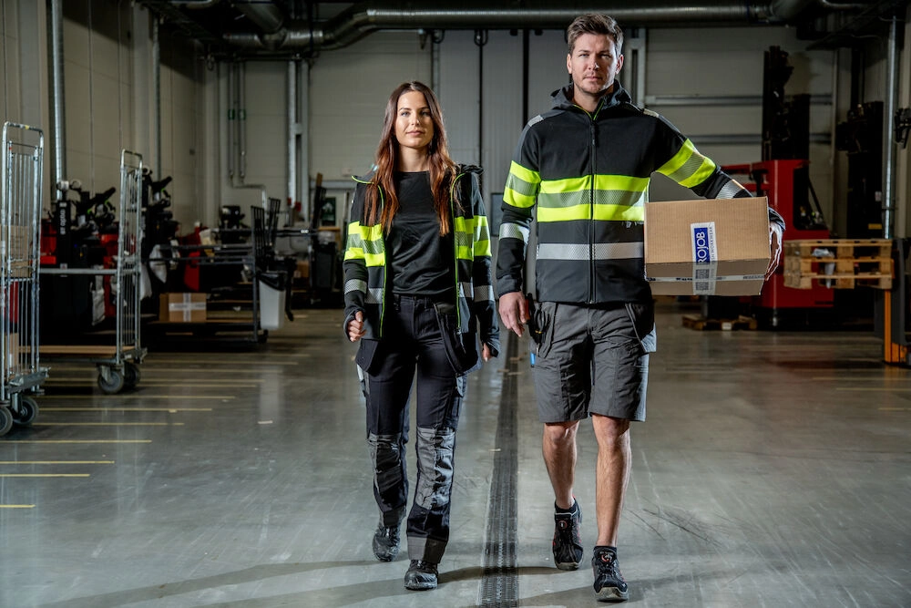 Immagine 3521 BERMUDA STRETCH MULTITASCHE