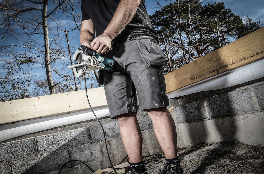 Immagine 3521 BERMUDA STRETCH MULTITASCHE