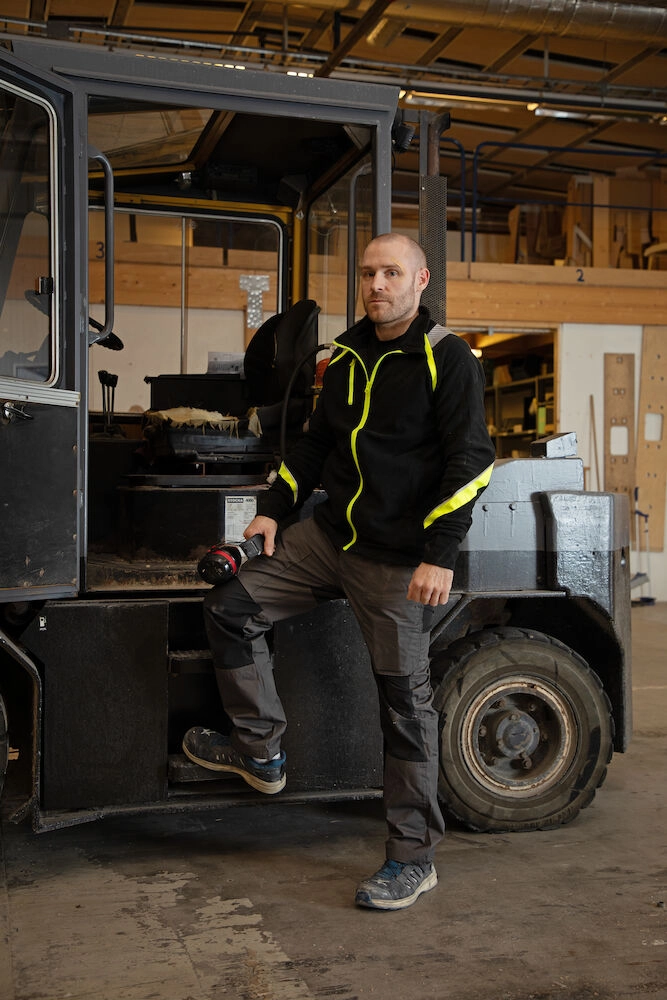 Immagine 2520 PANTALONI STRETCH MULTITASCHE