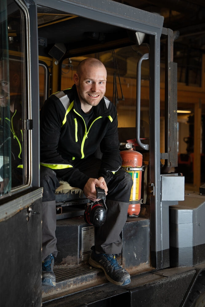 Immagine 2520 PANTALONI STRETCH MULTITASCHE