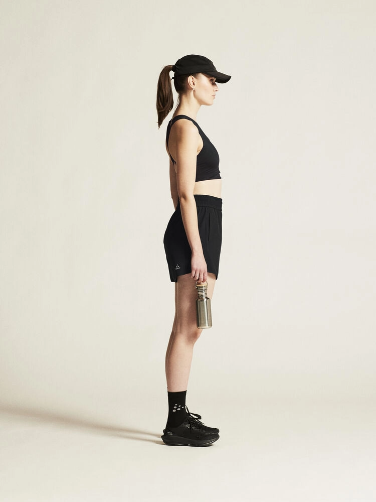 Immagine CORE Essence Shorts W