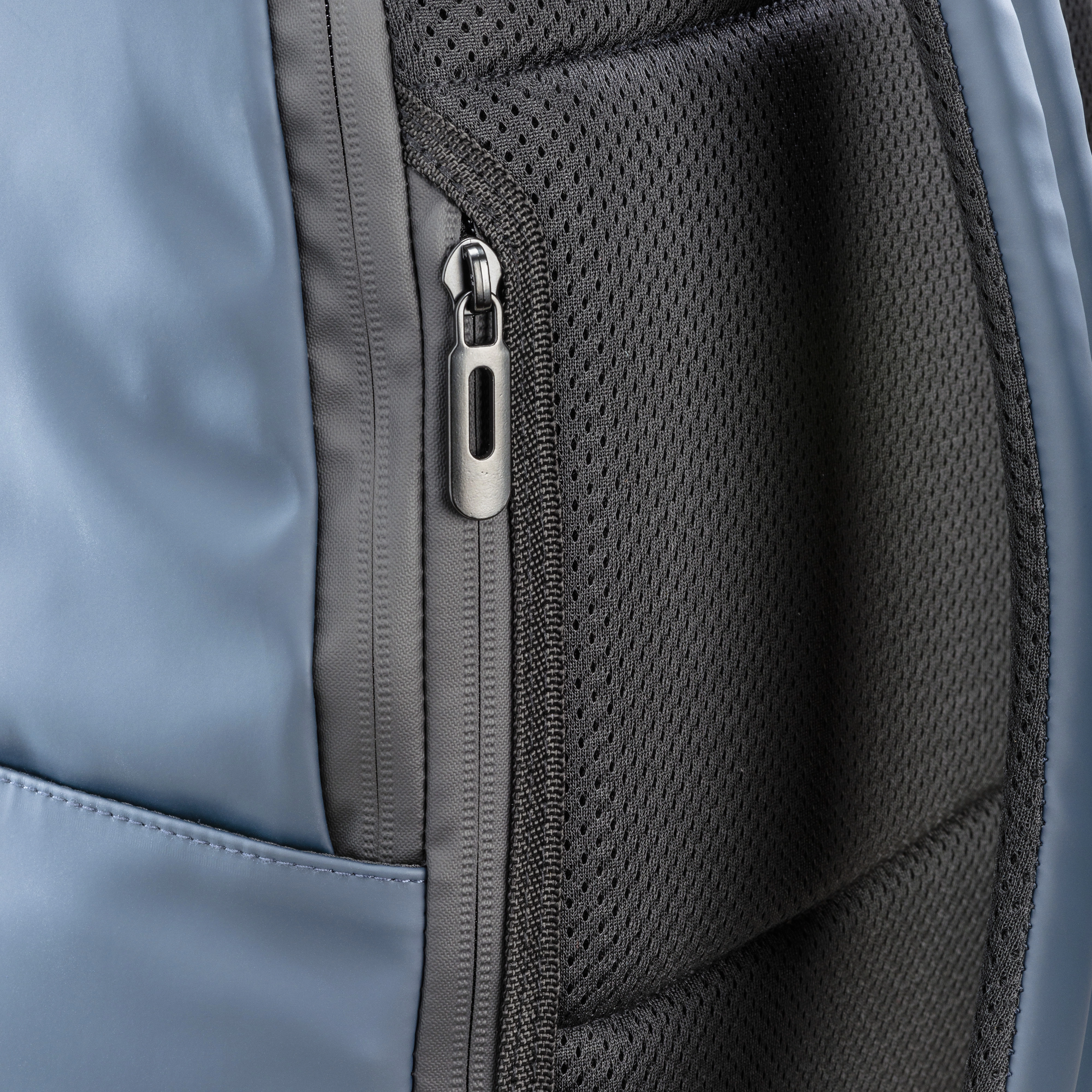 Immagine Zaino porta PC in Soft PU water resistant
