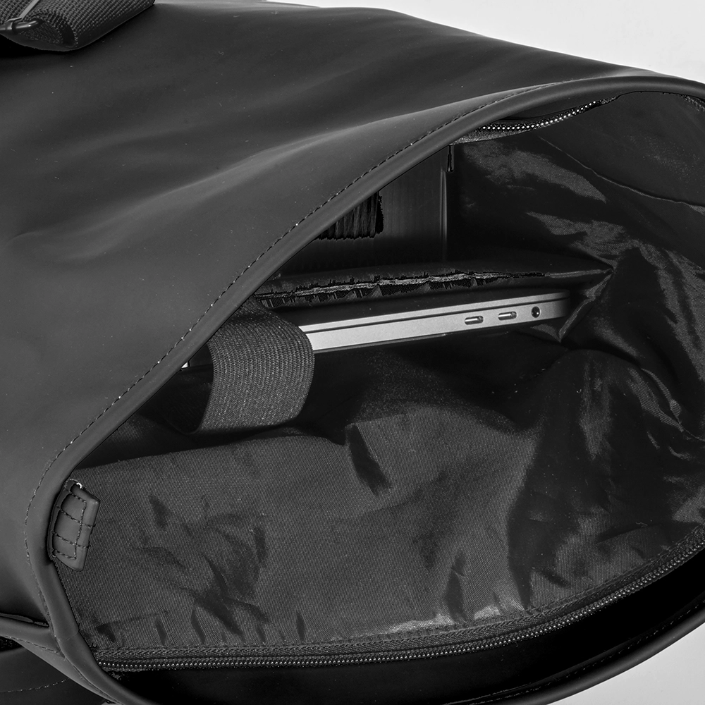 Immagine Zaino porta pc (15) in soft PU water resistant