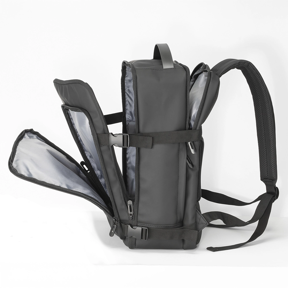 Immagine Zaino da viaggio cabin size con porta pc (15) in soft PU water resistant