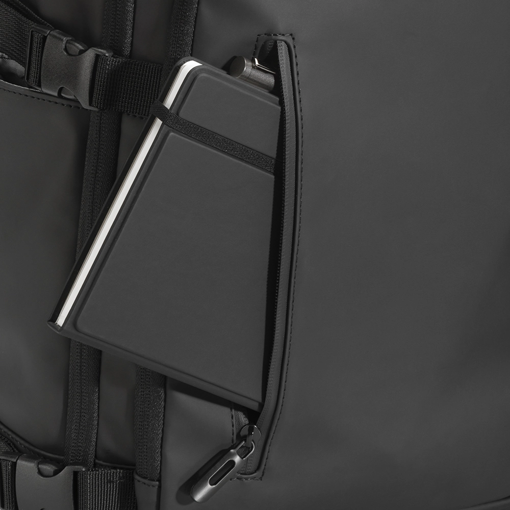 Immagine Zaino da viaggio cabin size con porta pc (15) in soft PU water resistant