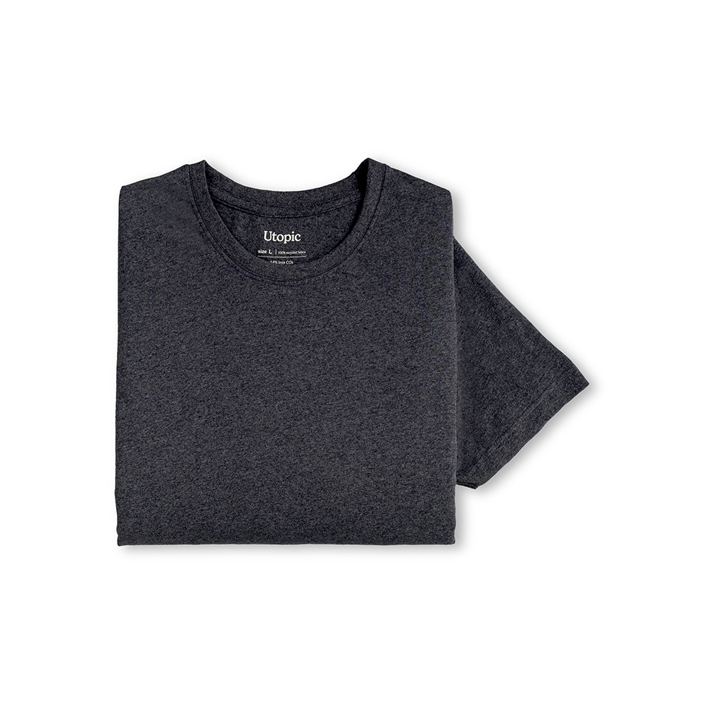 Immagine T-shirt unisex in cotone e poliestere rigenerati da 145 g/m2