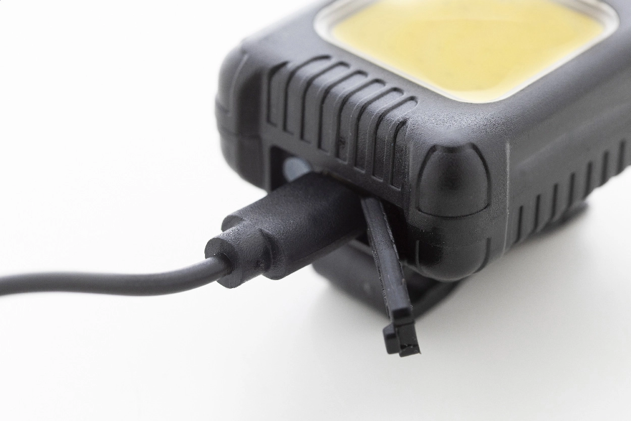 Immagine Cobik set luci ricaricabili per bicicletta