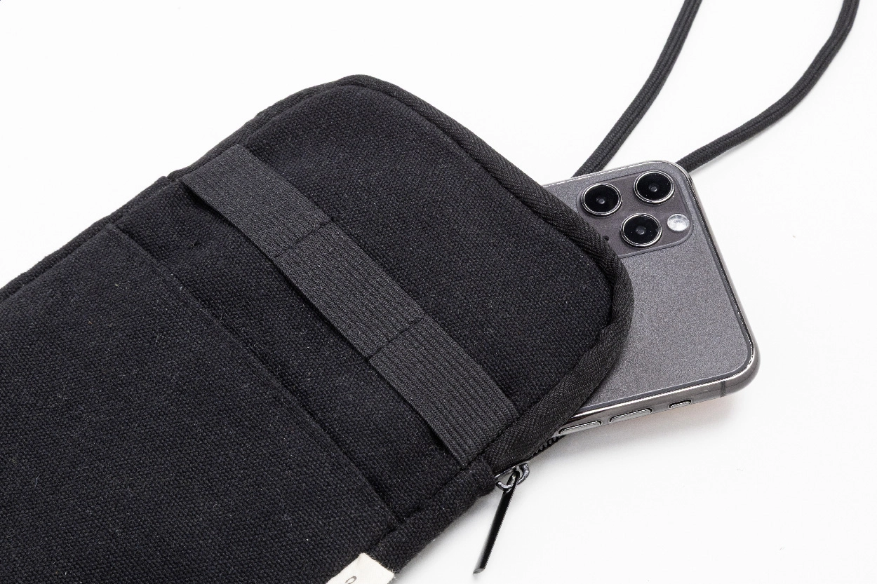 Immagine CanvaFon borsa portacellulare a tracolla in canvas riciclato