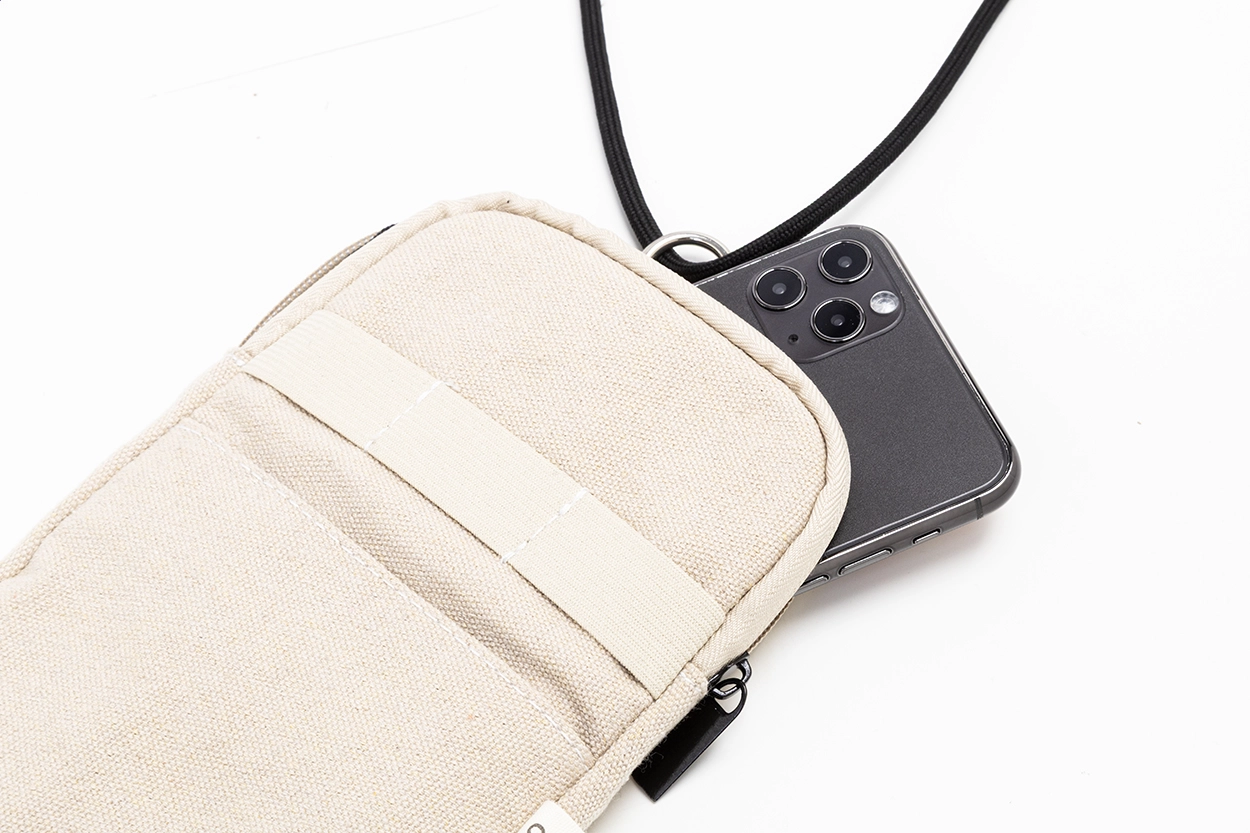 Immagine CanvaFon borsa portacellulare a tracolla in canvas riciclato