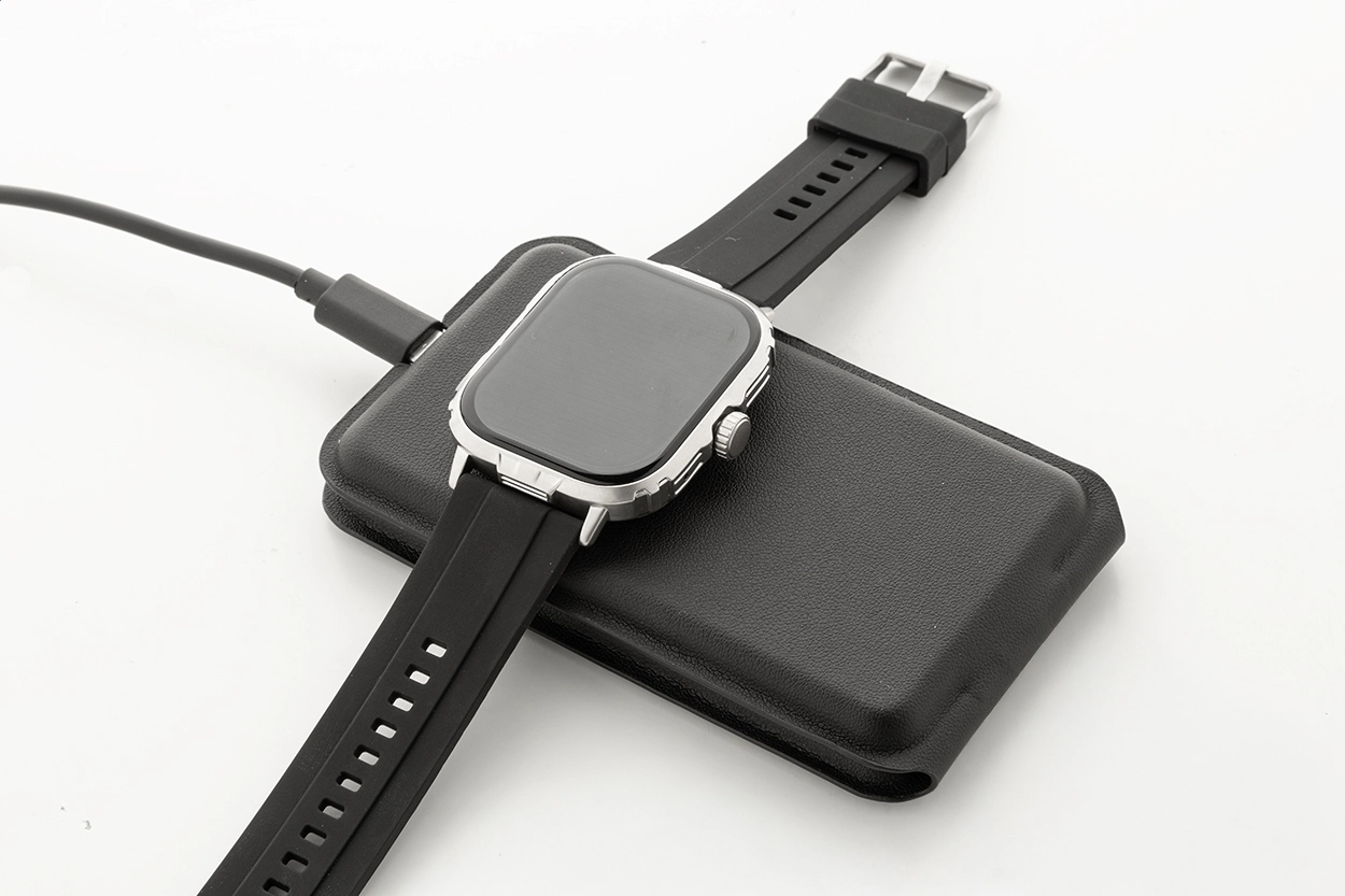 Immagine LuxCharge Stand Caricatore wireless in RPU con supporto per cellulare