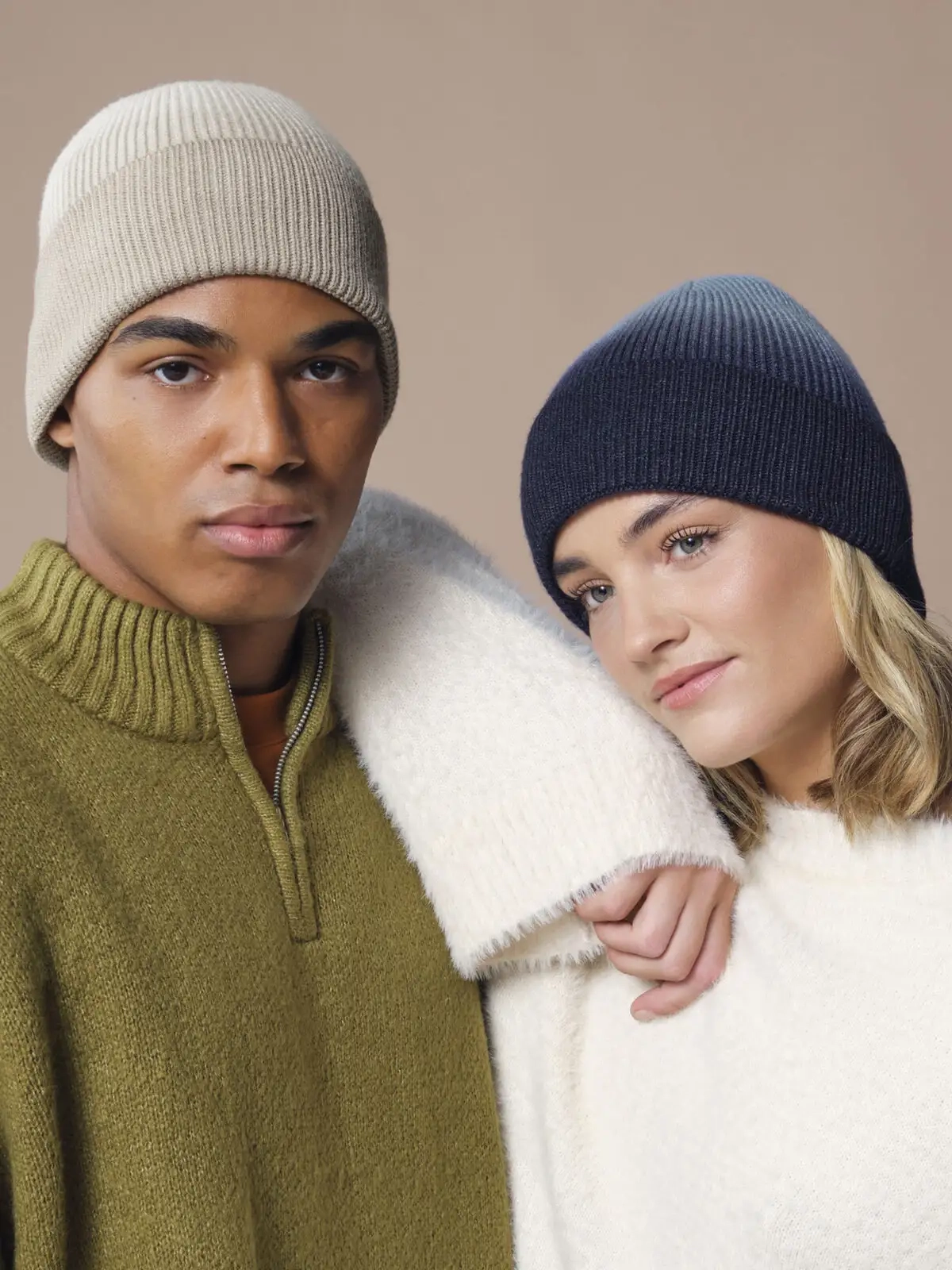 Immagine Berretto Dip Dye