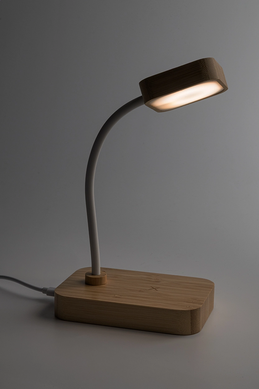 Immagine VoltGlow Lampada da tavolo con caricatore wireless