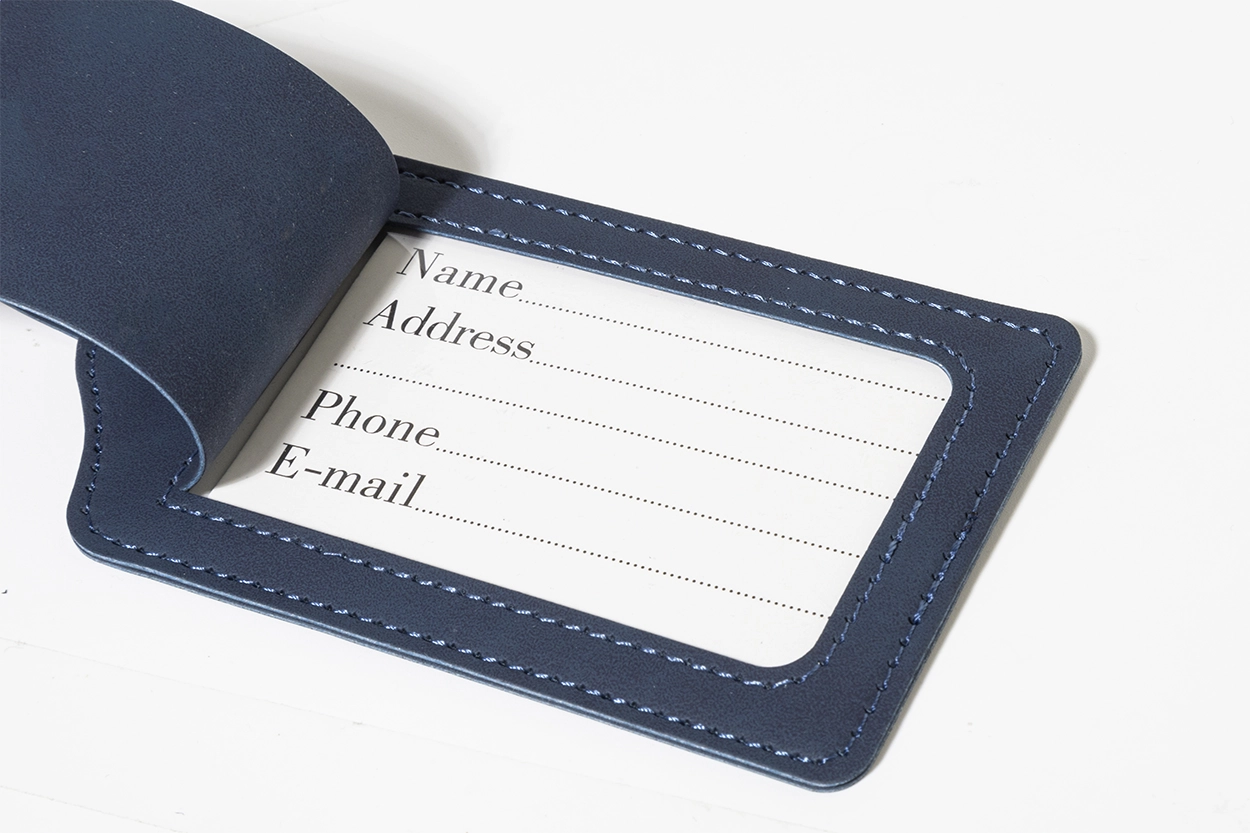 Immagine TwinPass Set porta passaporto e etichetta bagaglio in RPU