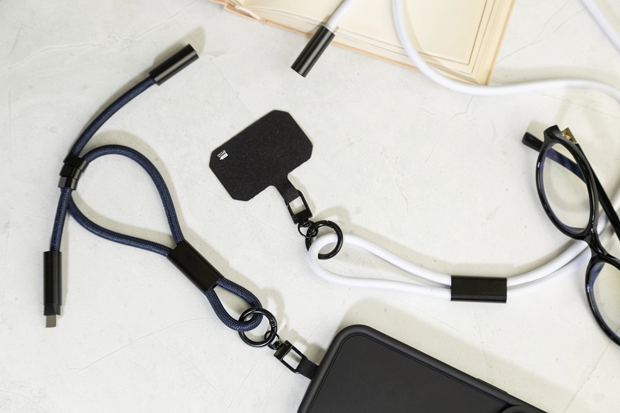 Immagine CuffCharge Cavo da 60 W con braccialetto portacellulare in RPET