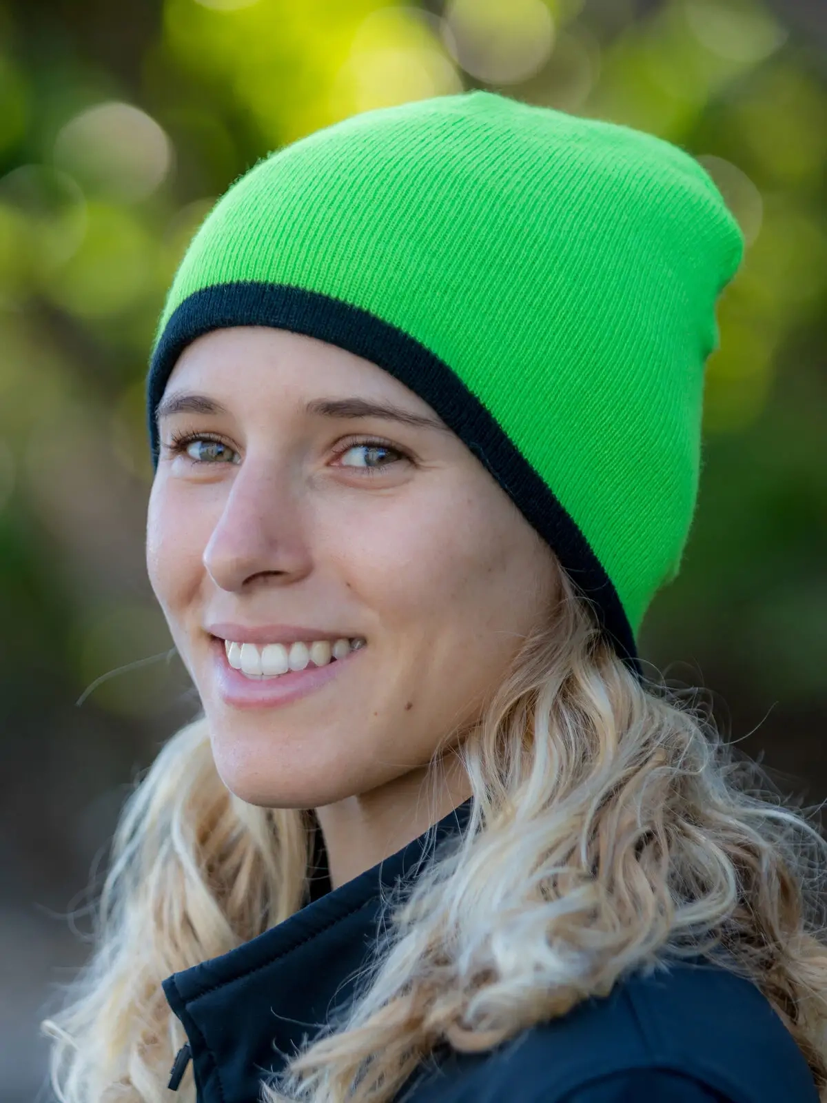 Immagine SOFT FEEL REVERSIBLE CUFFLESS BEANIE