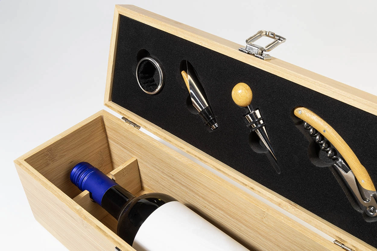 Immagine Corsica set vino