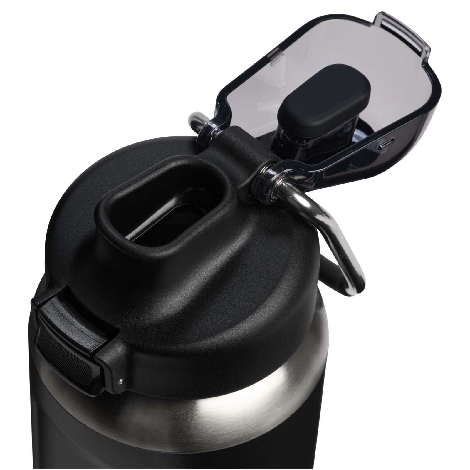 Immagine Borraccia isolata Stanley Classic Wellspring da 710 ml in acciaio inossidabile riciclato
