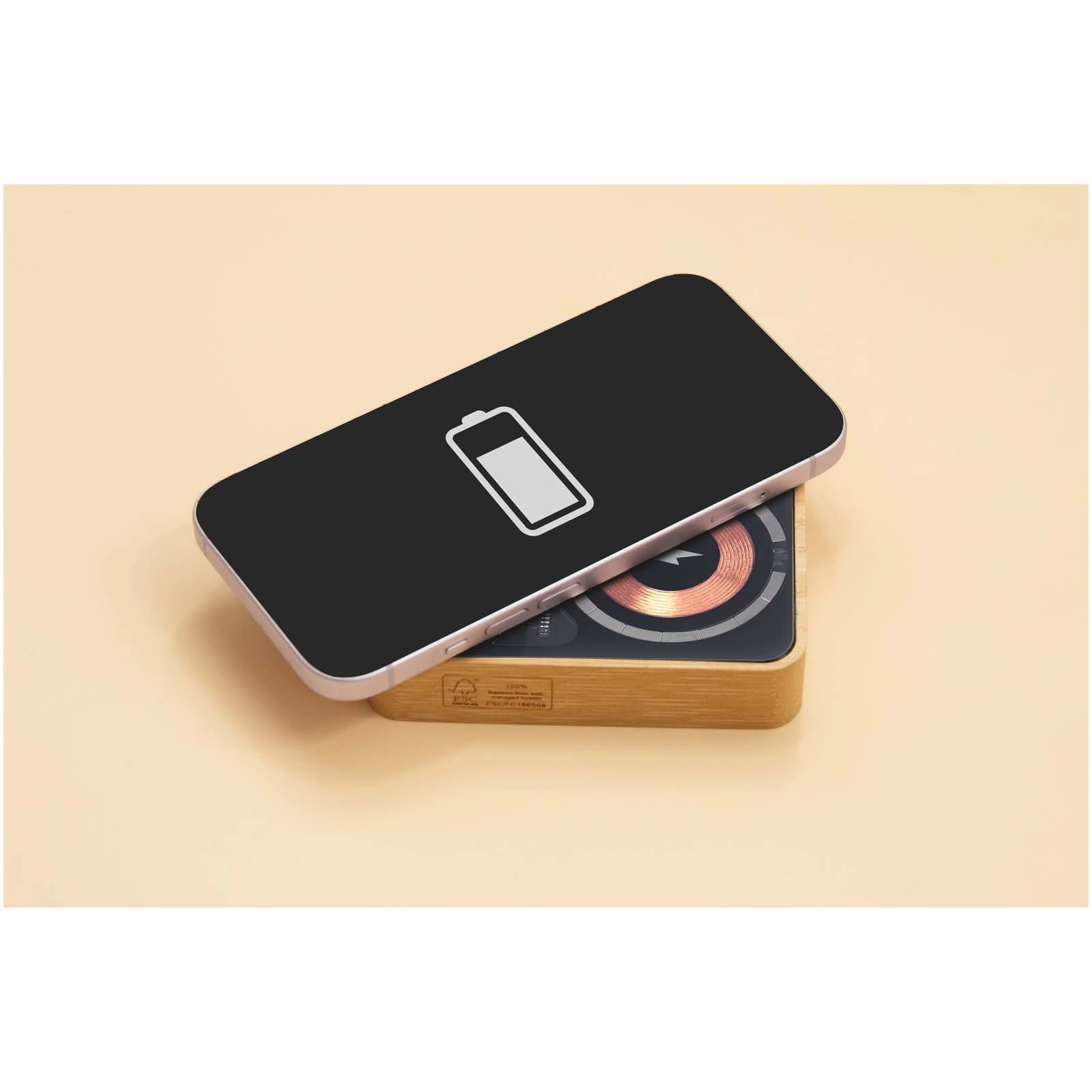 Immagine Power bank in bamboo 10.000 mAh MagSafe SCX.design P27