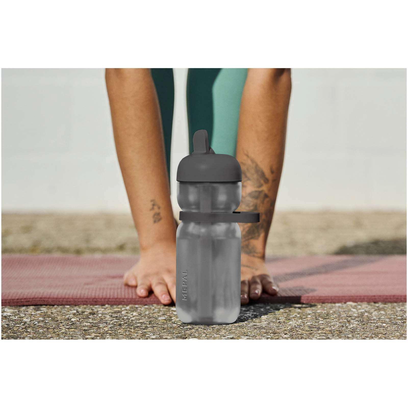 Immagine Borraccia sportiva con coperchio a scatto da 600 ml Mepal