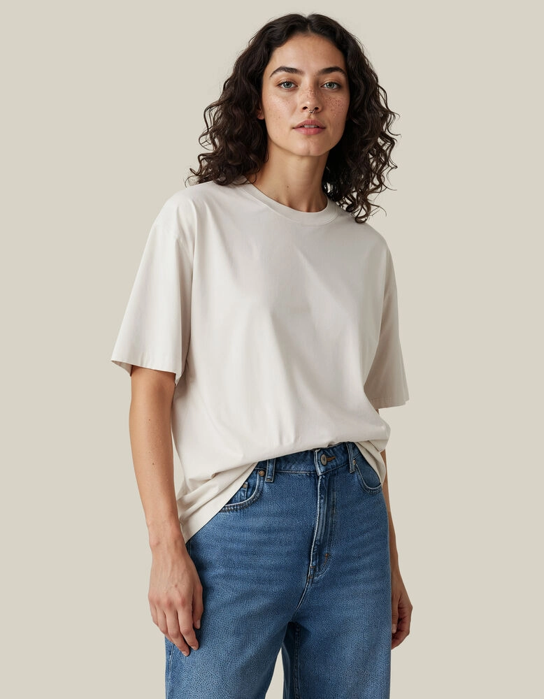 Immagine UM T-Shirt (OCS)
Loose Fit Unisex