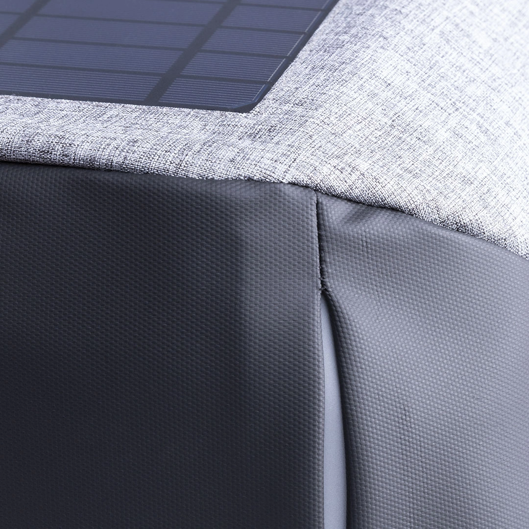 Immagine Zaino con Caricatore Koneit