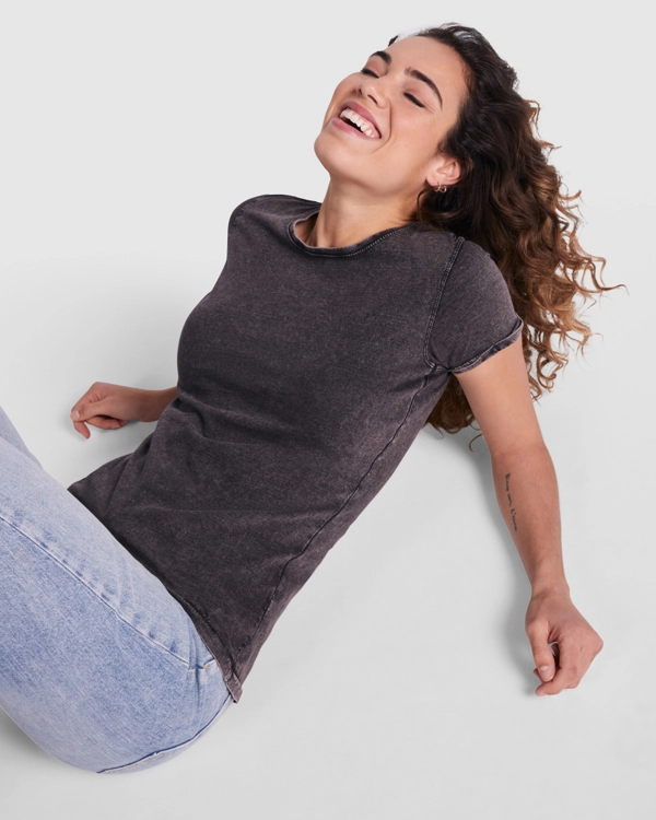 Immagine HUSKY WOMAN