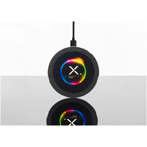 Immagine Base di ricarica wireless da 15 W SCX.design W32 15W