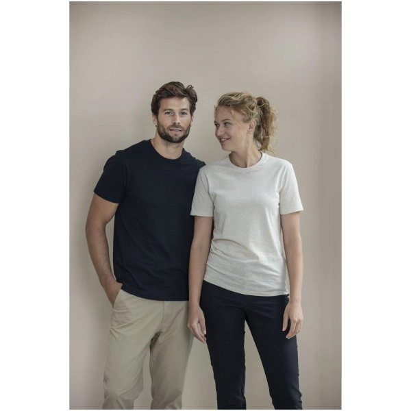 Immagine T-shirt in tessuto riciclato a maniche corte unisex Avalite Aware™