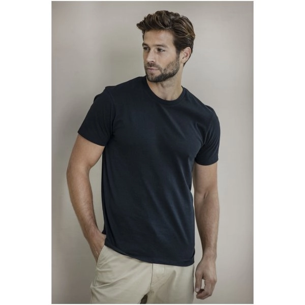 Immagine T-shirt in tessuto riciclato a maniche corte unisex Avalite Aware™