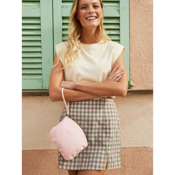 Immagine EarthAware Organic Spring Wristlet