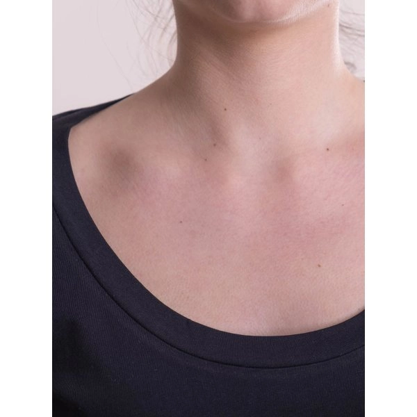 Immagine T-shirt donna scollo rotondo
