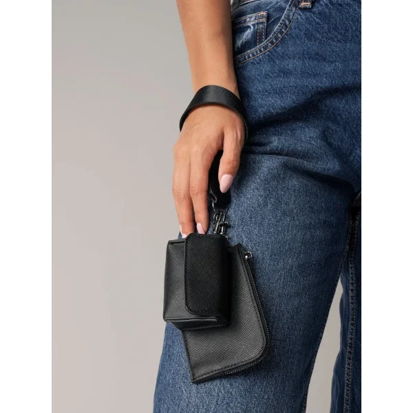 Immagine Boutique Pouch Wristlet