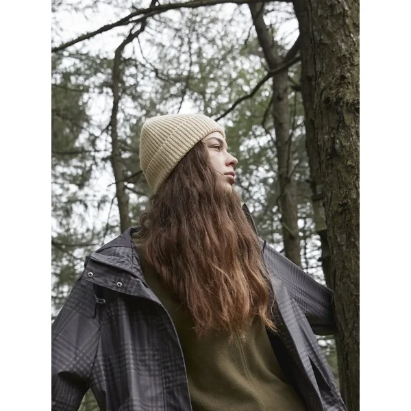 Immagine Engineered Knit Ribbed Beanie