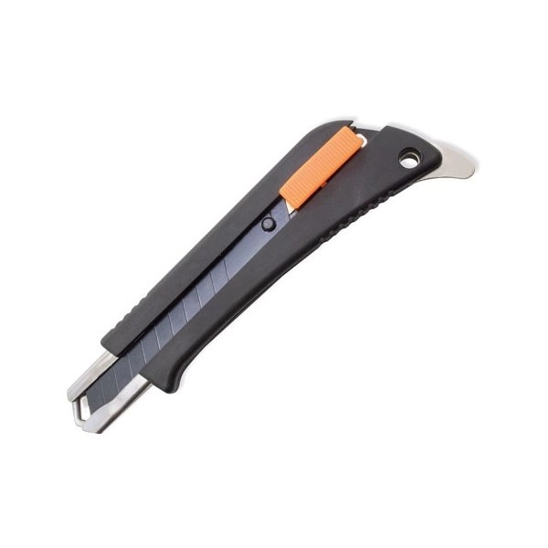 CUTTER 18 MM 