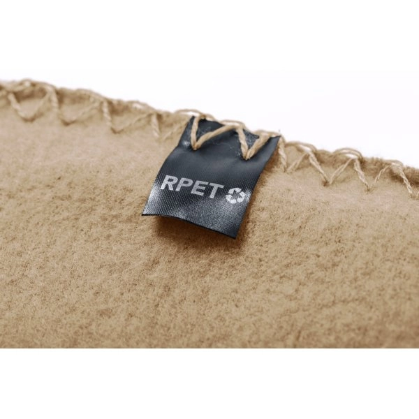 Immagine Nanda coperta in RPET pile