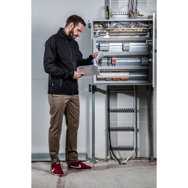 Immagine 2550 CHINOS