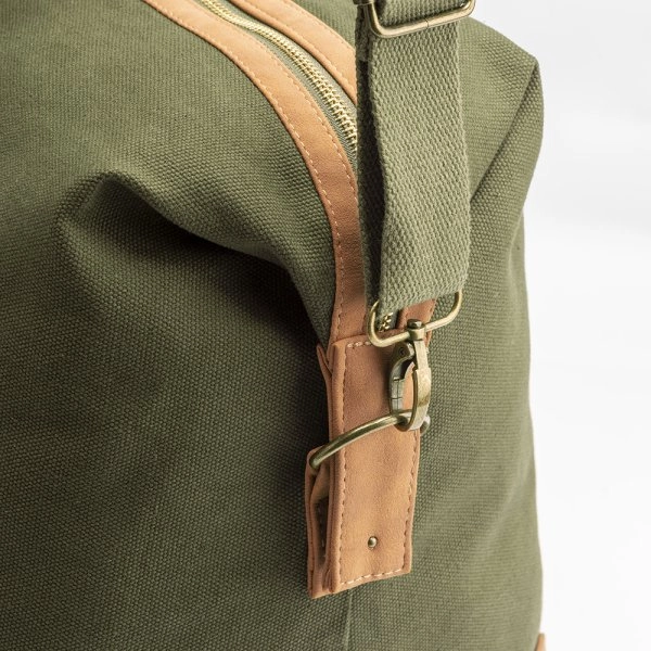 Immagine Borsa duffle in canvas riciclato. Tracolla regolabile e removibile con fibbie in metallo