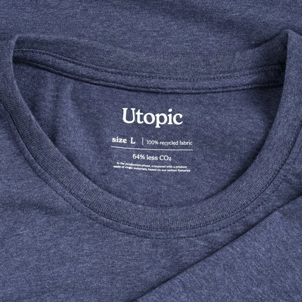 Immagine T-shirt unisex in cotone e poliestere rigenerati da 145 g/m2