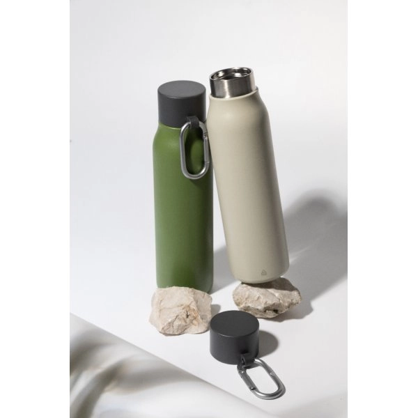 Immagine Baruntse Borraccia in RSS 