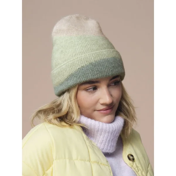 Immagine Berretto con onde morbide