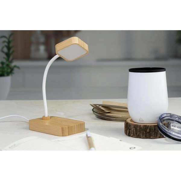 Immagine VoltGlow Lampada da tavolo con caricatore wireless