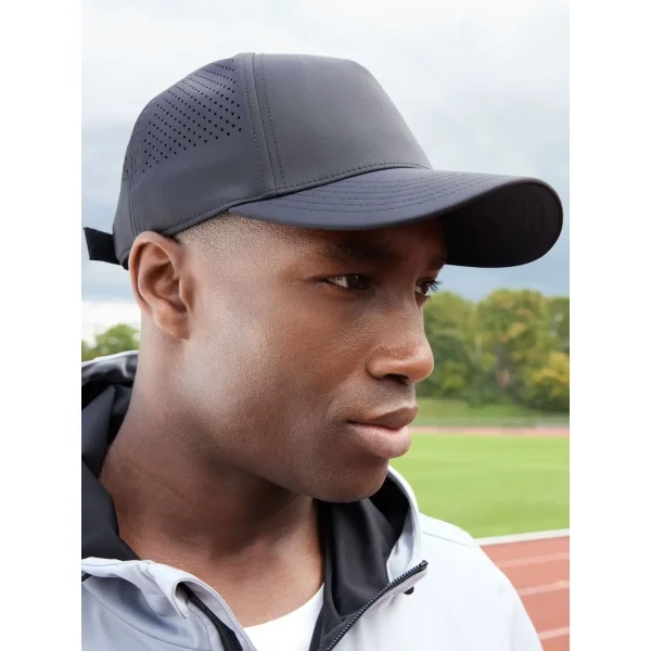 Immagine 5 Panel Laser-Cut Cap