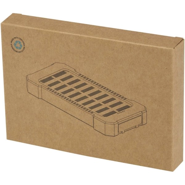 Immagine Robusto power bank a energia solare da 5.000 mAh e 10 W in plastica riciclata con torcia incorporata Altair