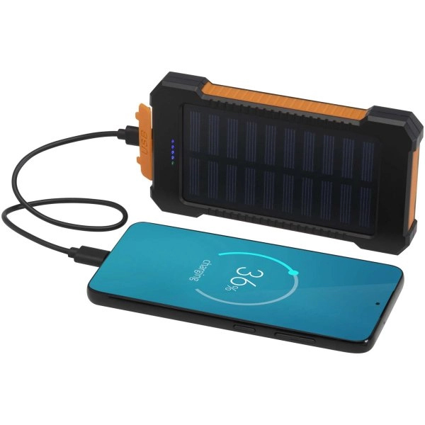 Immagine Robusto power bank a energia solare da 5.000 mAh e 10 W in plastica riciclata con torcia incorporata Altair