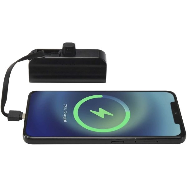 Immagine Power bank Tipo-C da 5.000 mAh e 10 W in plastica riciclata con supporto ribaltabile integrato e cavo 2 in 1 Alnair