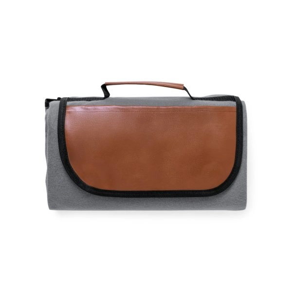 Immagine Coperta Picnic Pirsoy