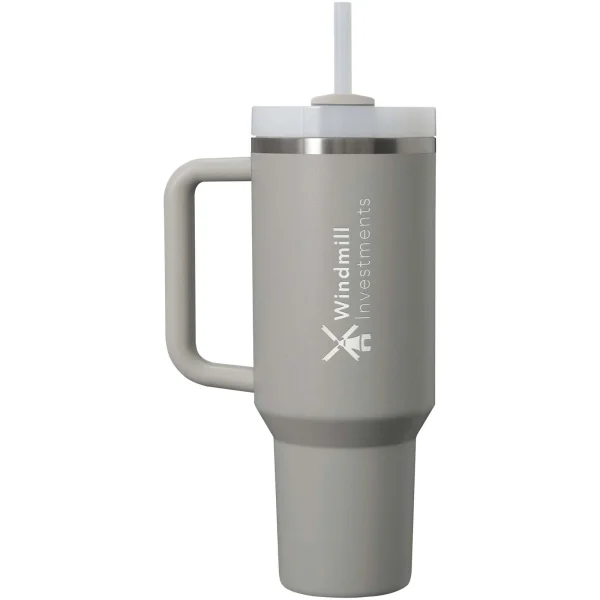Immagine Bicchiere isolato Stanley Quencher® H2.0 FlowState™ 890 ml in acciaio inox riciclato